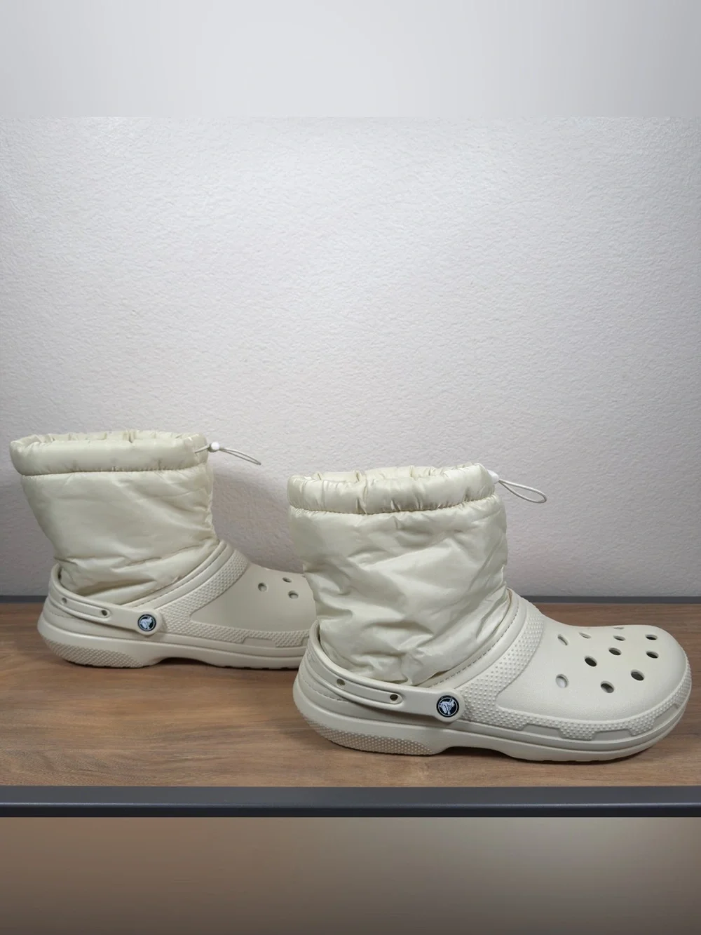 Crocs Classic Neo Puff Shorty Boot Bone Cream Men's 13 Faux Fur Lined 206630